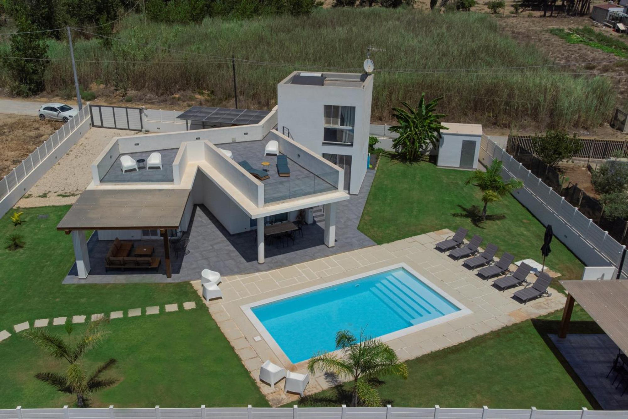 La Perla Bianca Villa Porto Palo Exterior photo